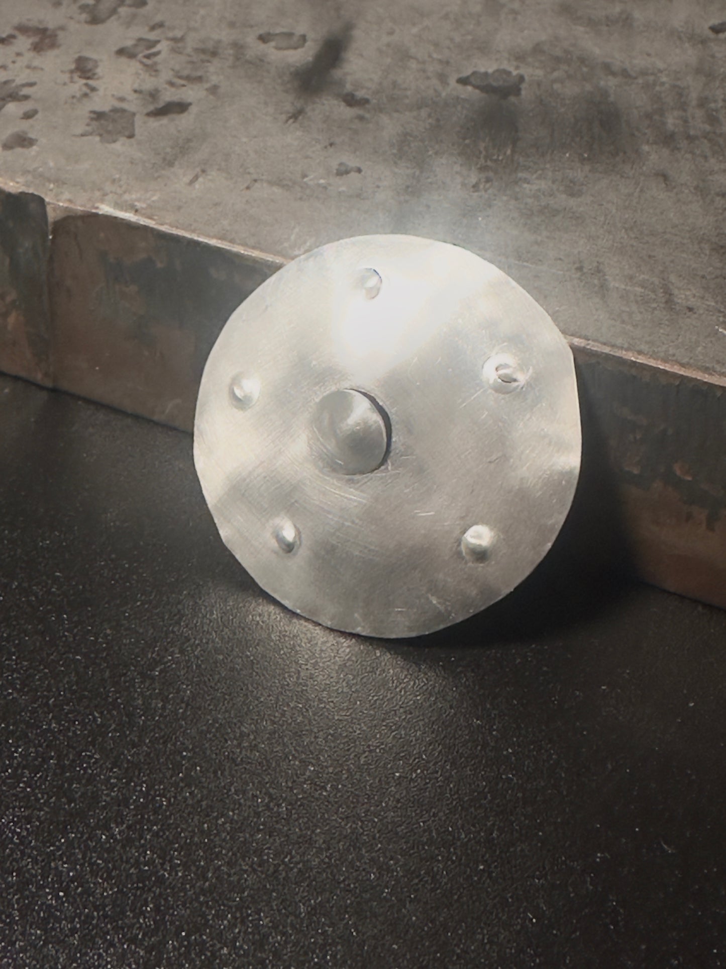 Spilla capezzolo alluminio