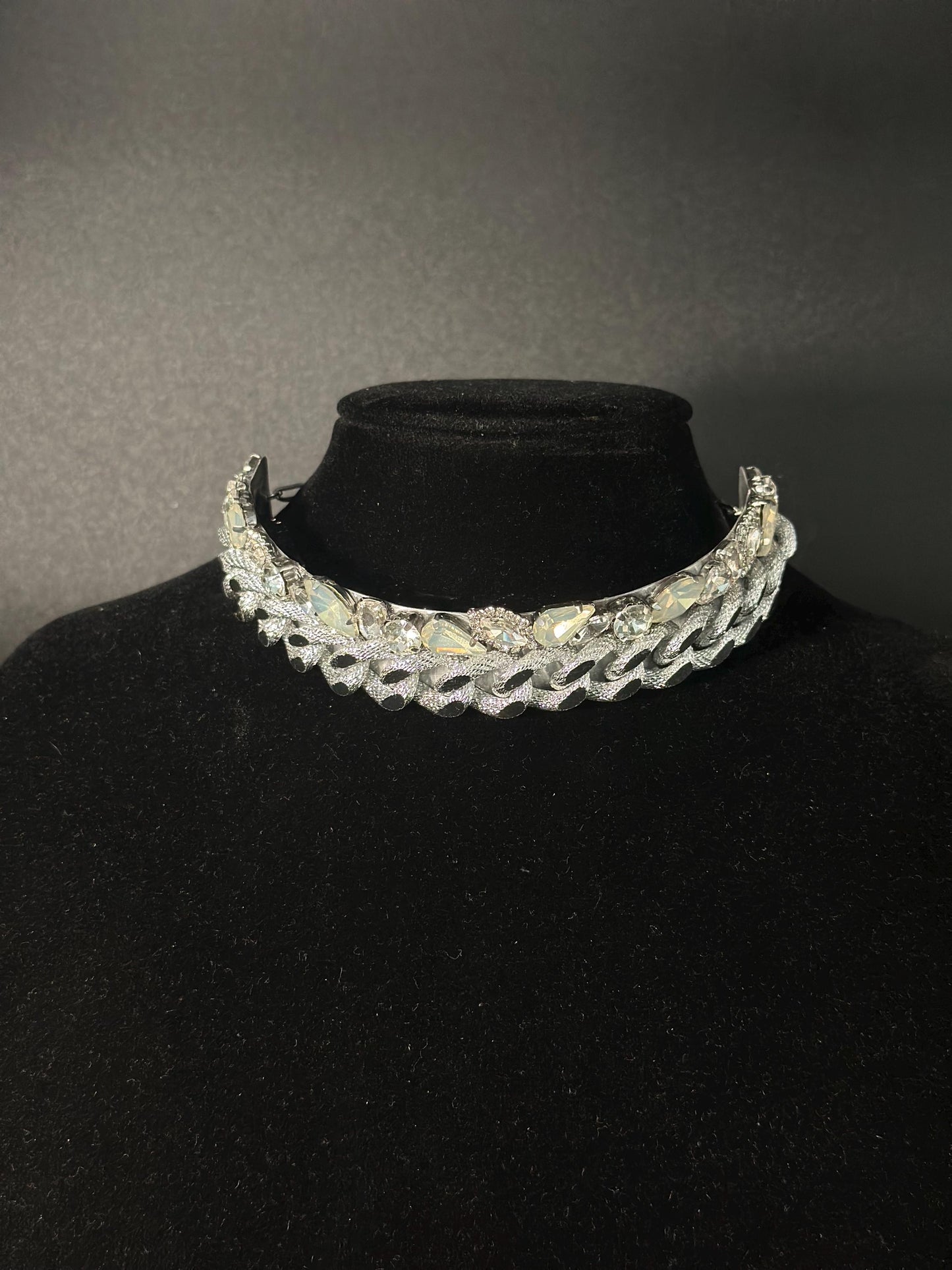 Collana choker Rock