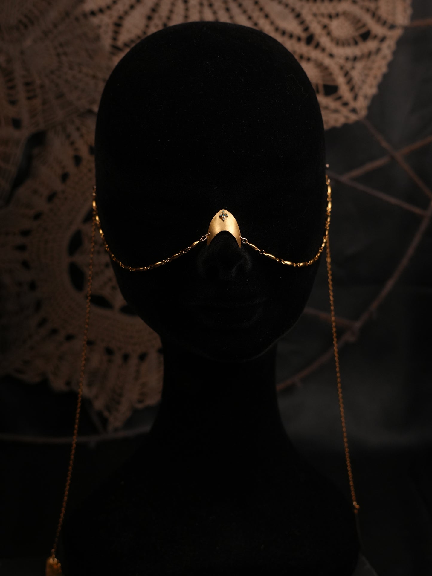 Face chain Ori
