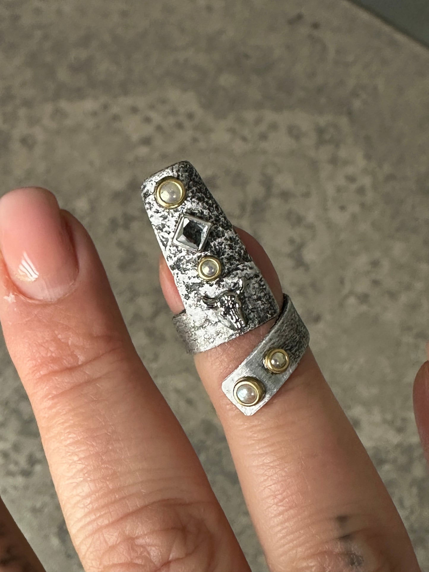 Edgy Nail