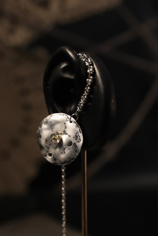 Mono orecchino “Kaan chain”