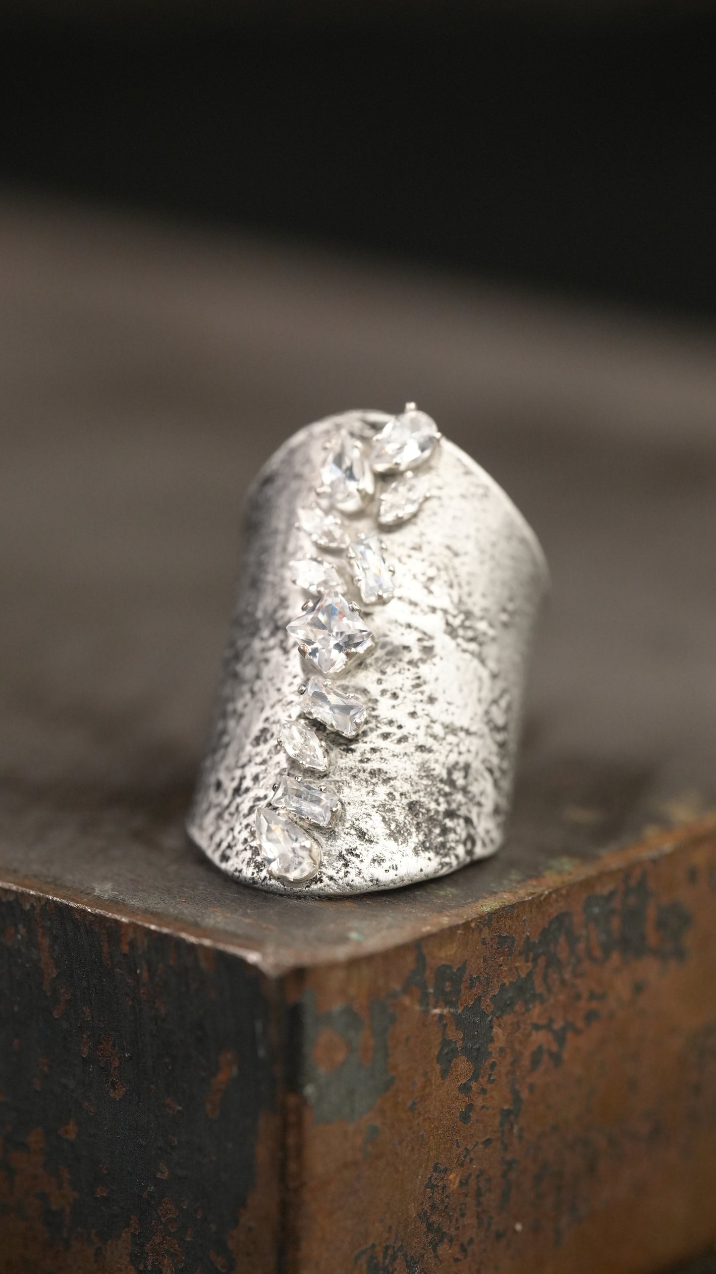Anello The Spine