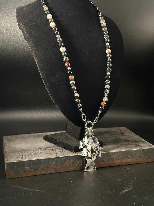 Collana falco