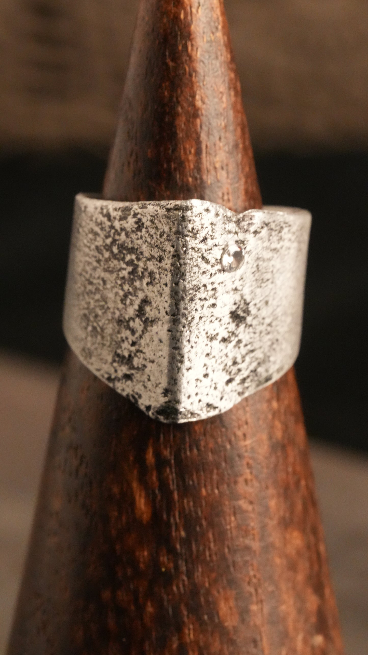 Anello fragment