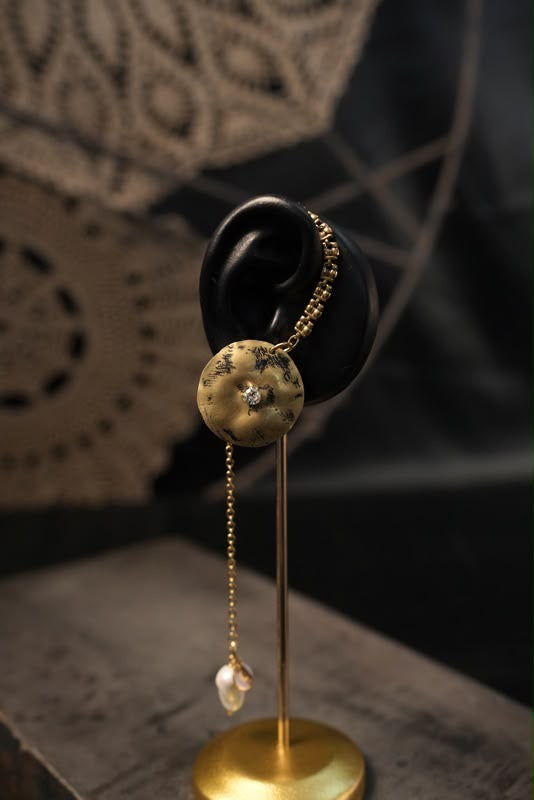 Mono orecchino “Kaan chain”
