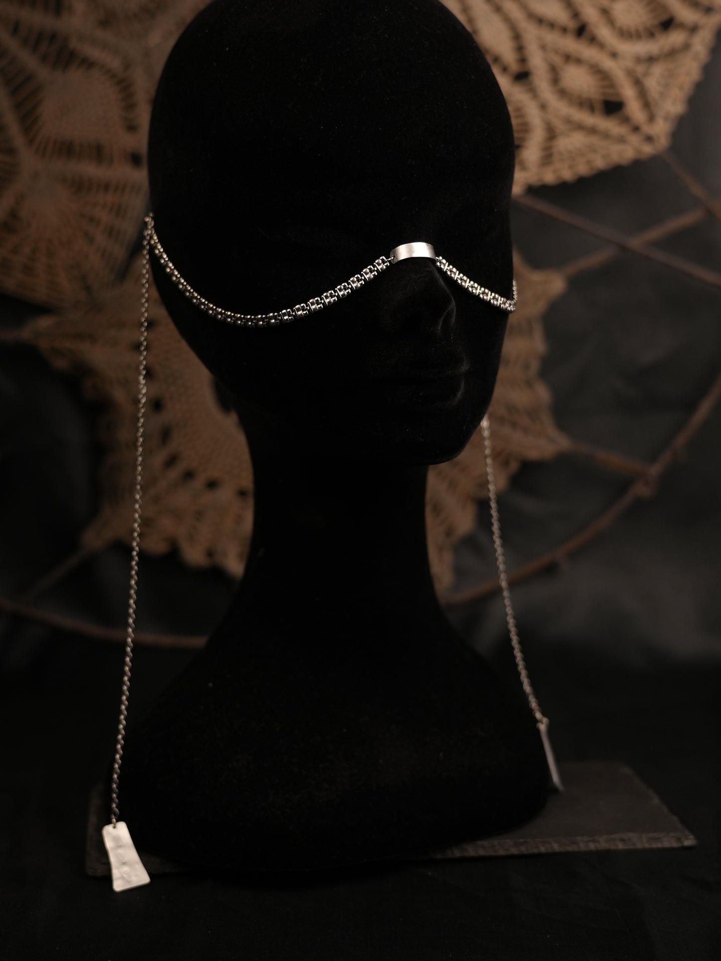 Face chain Loom