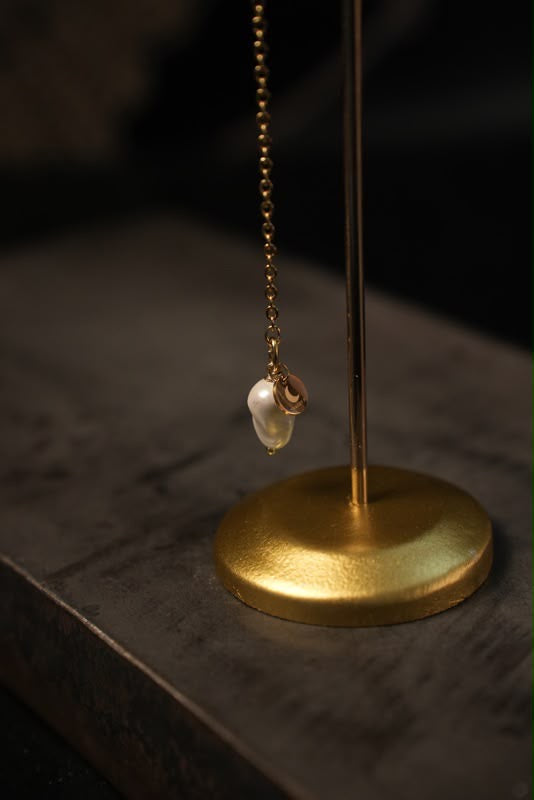 Mono orecchino “Kaan chain”