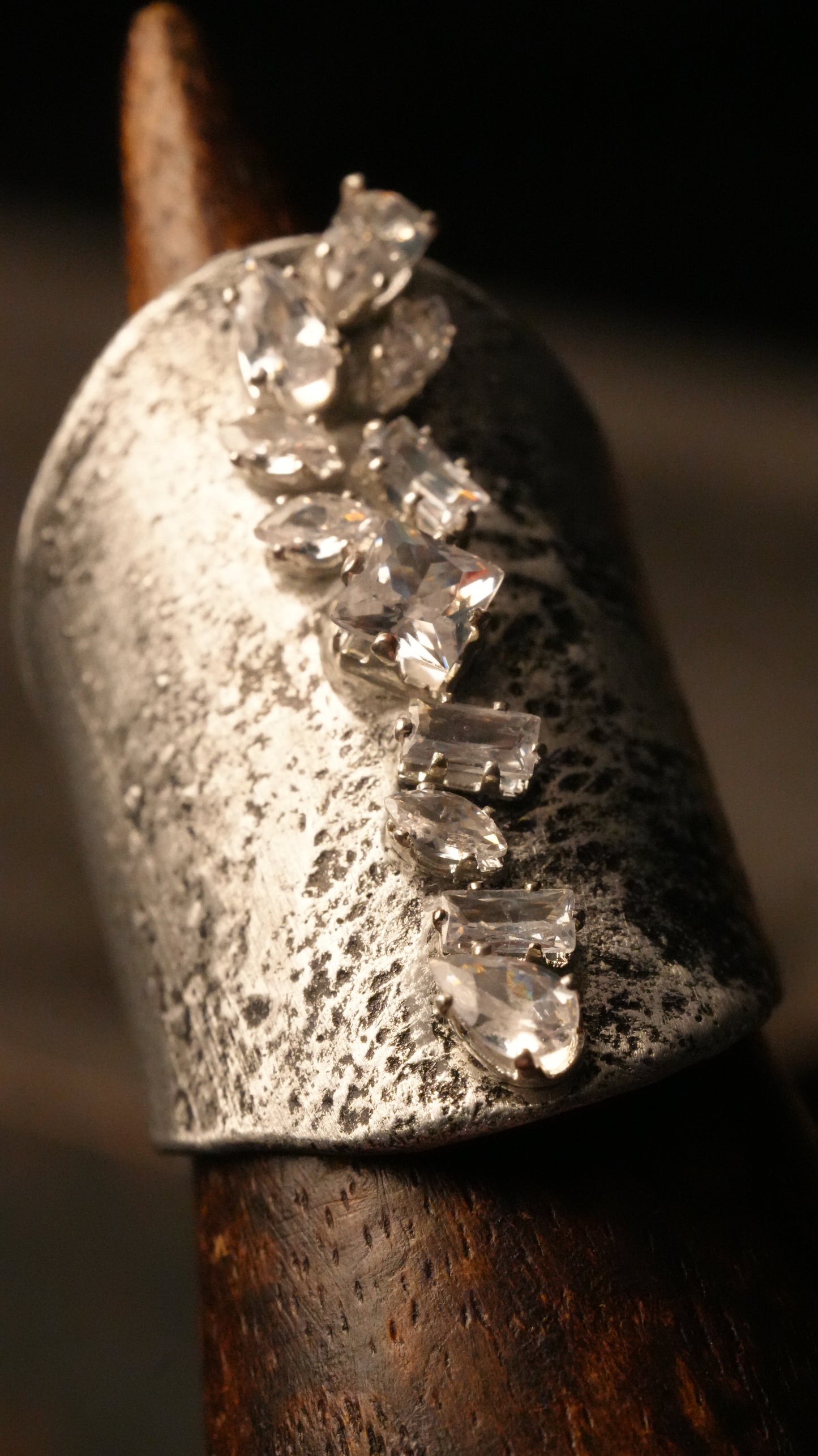 Anello The Spine