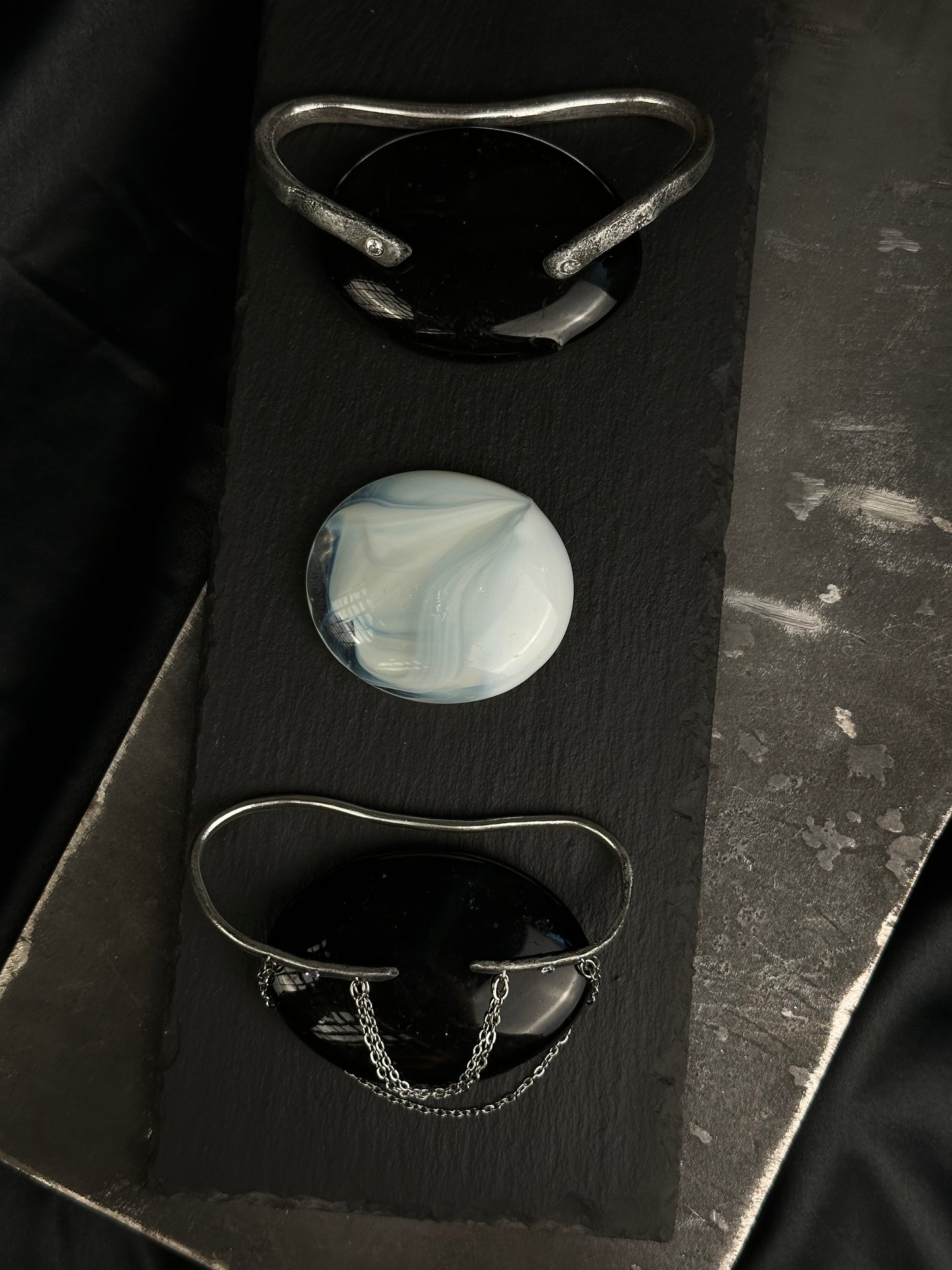 Hand drop