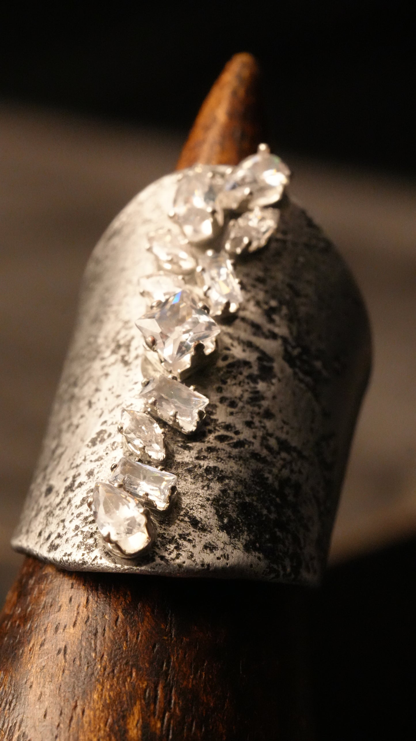 Anello The Spine