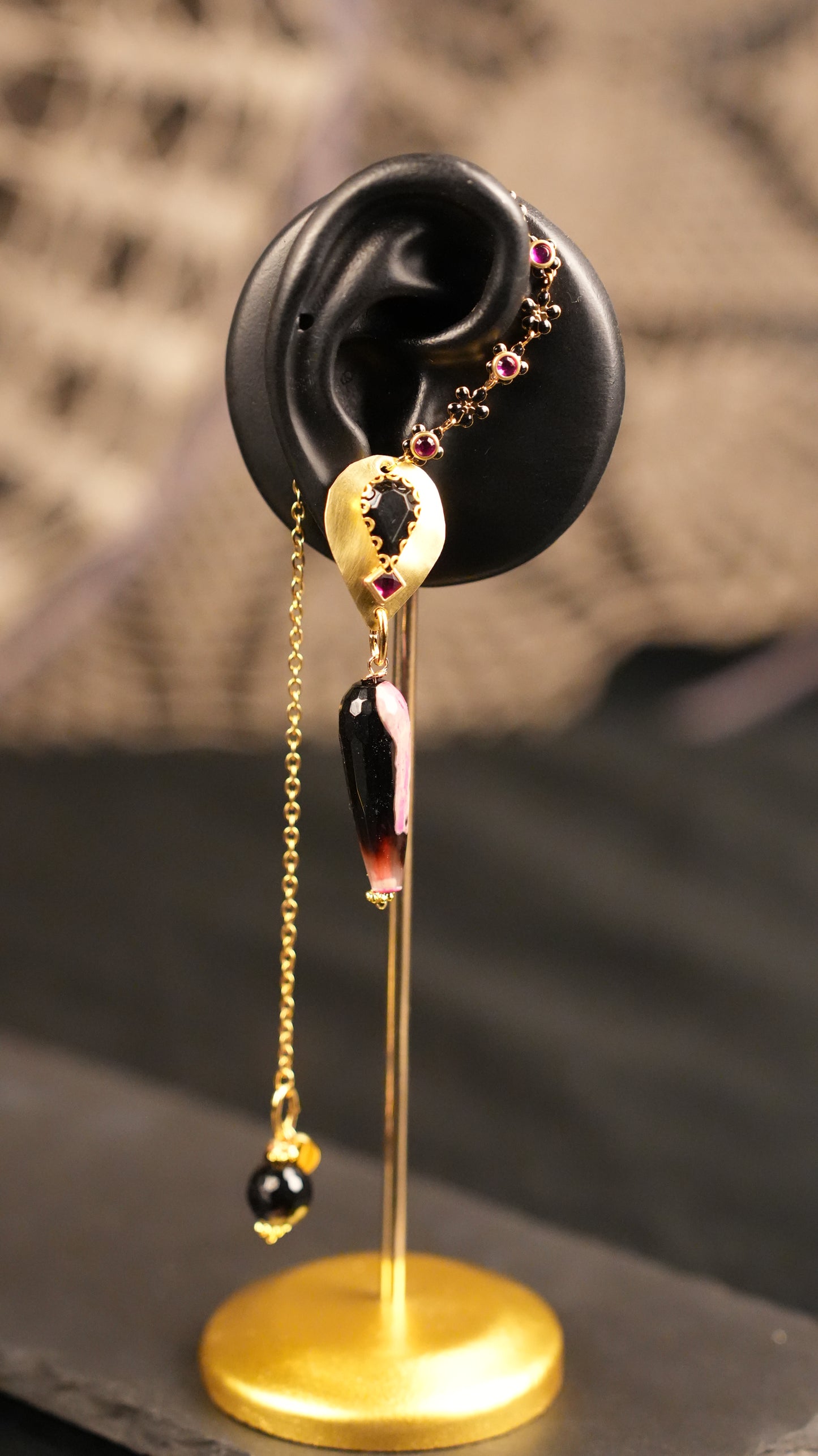 Mono orecchino “Kaan chain”