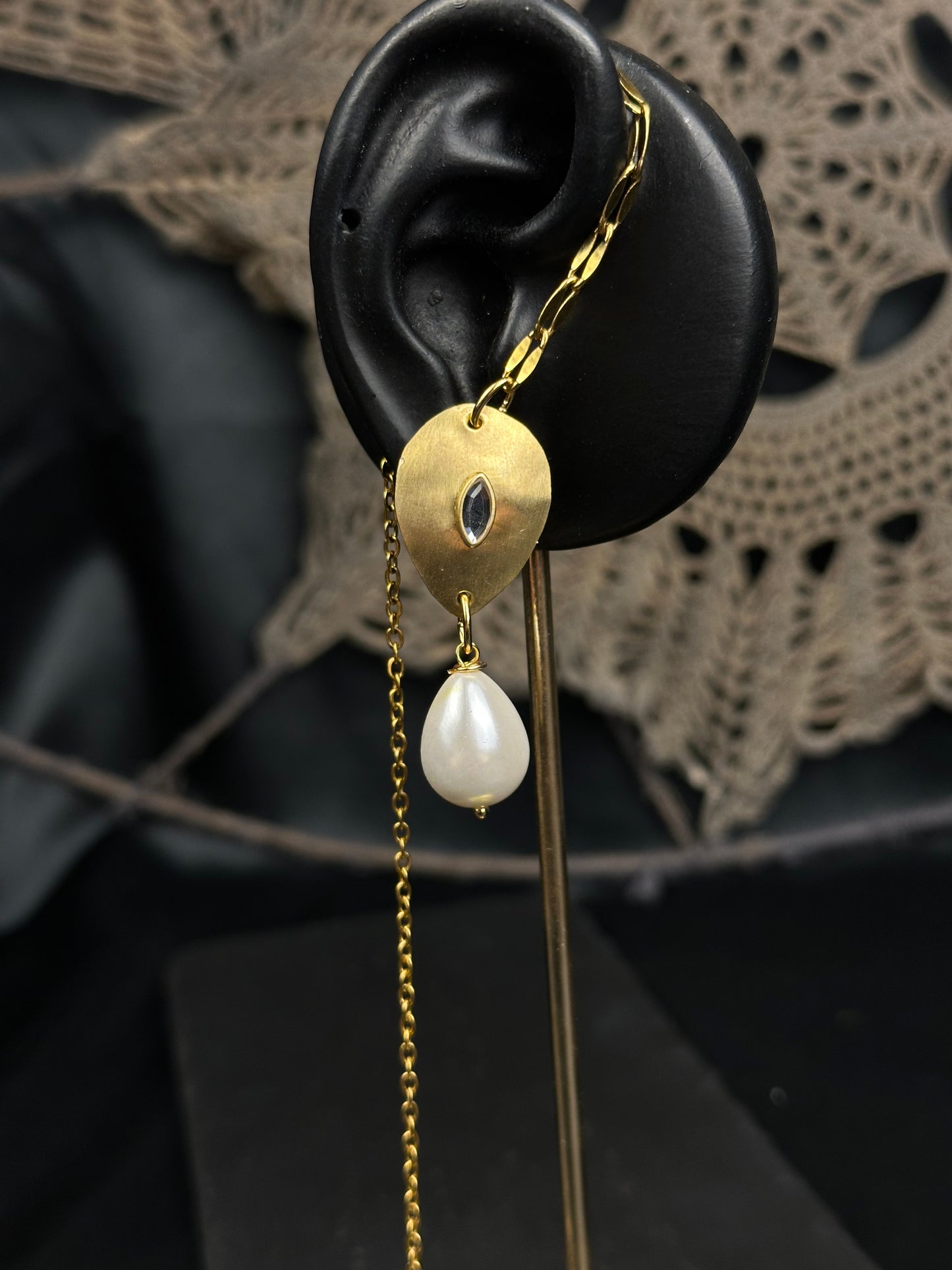 Mono orecchino “Kaan chain”