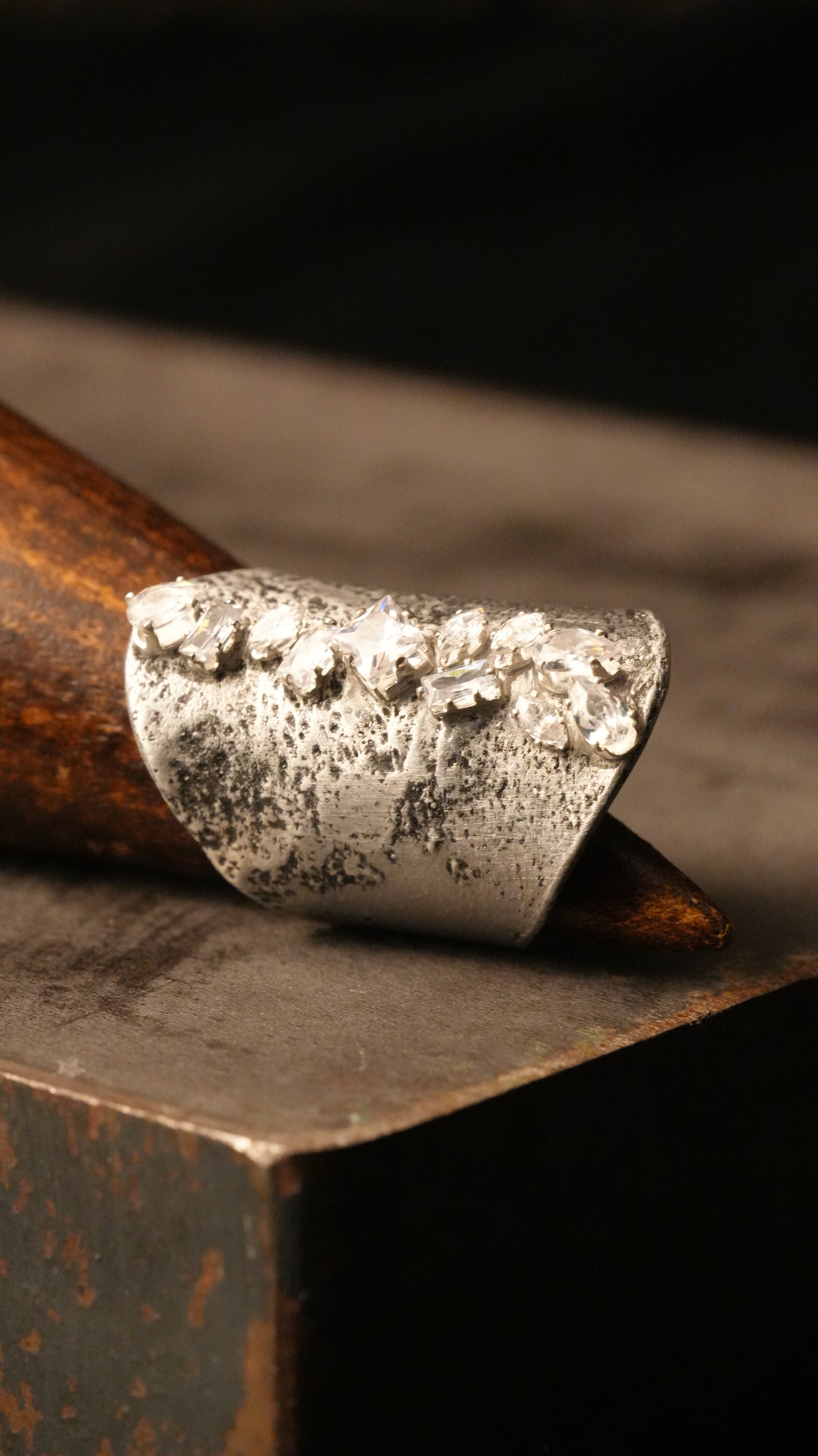 Anello The Spine