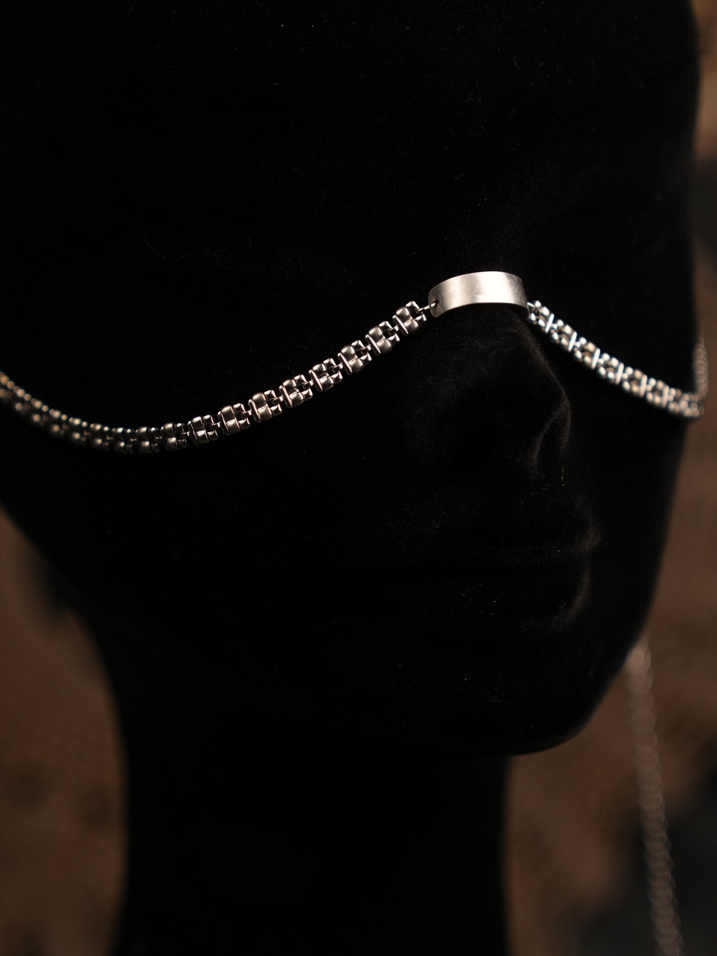 Face chain Loom