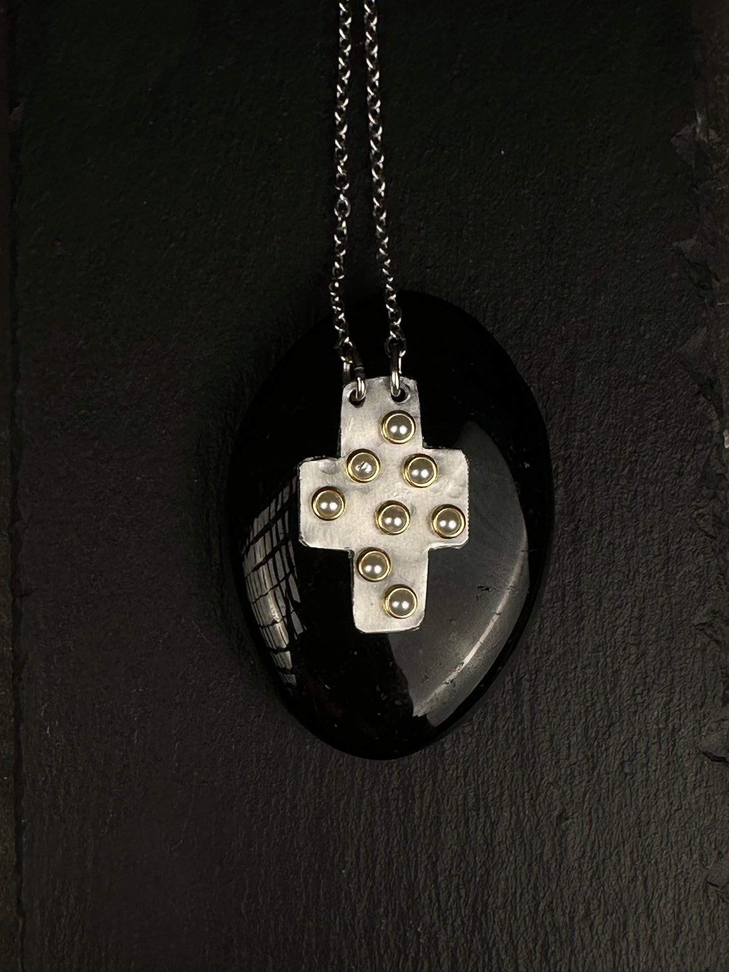 Collana Luxera