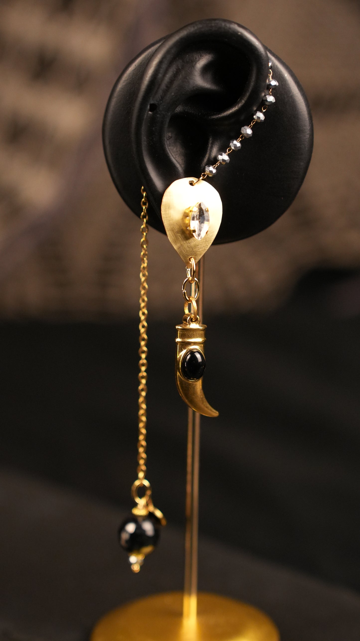 Mono orecchino “Kaan chain”