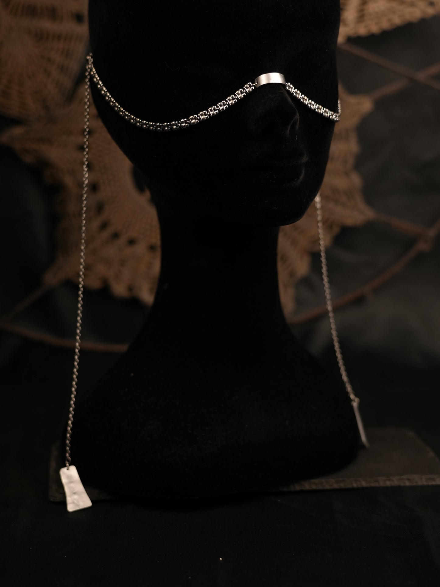 Face chain Loom