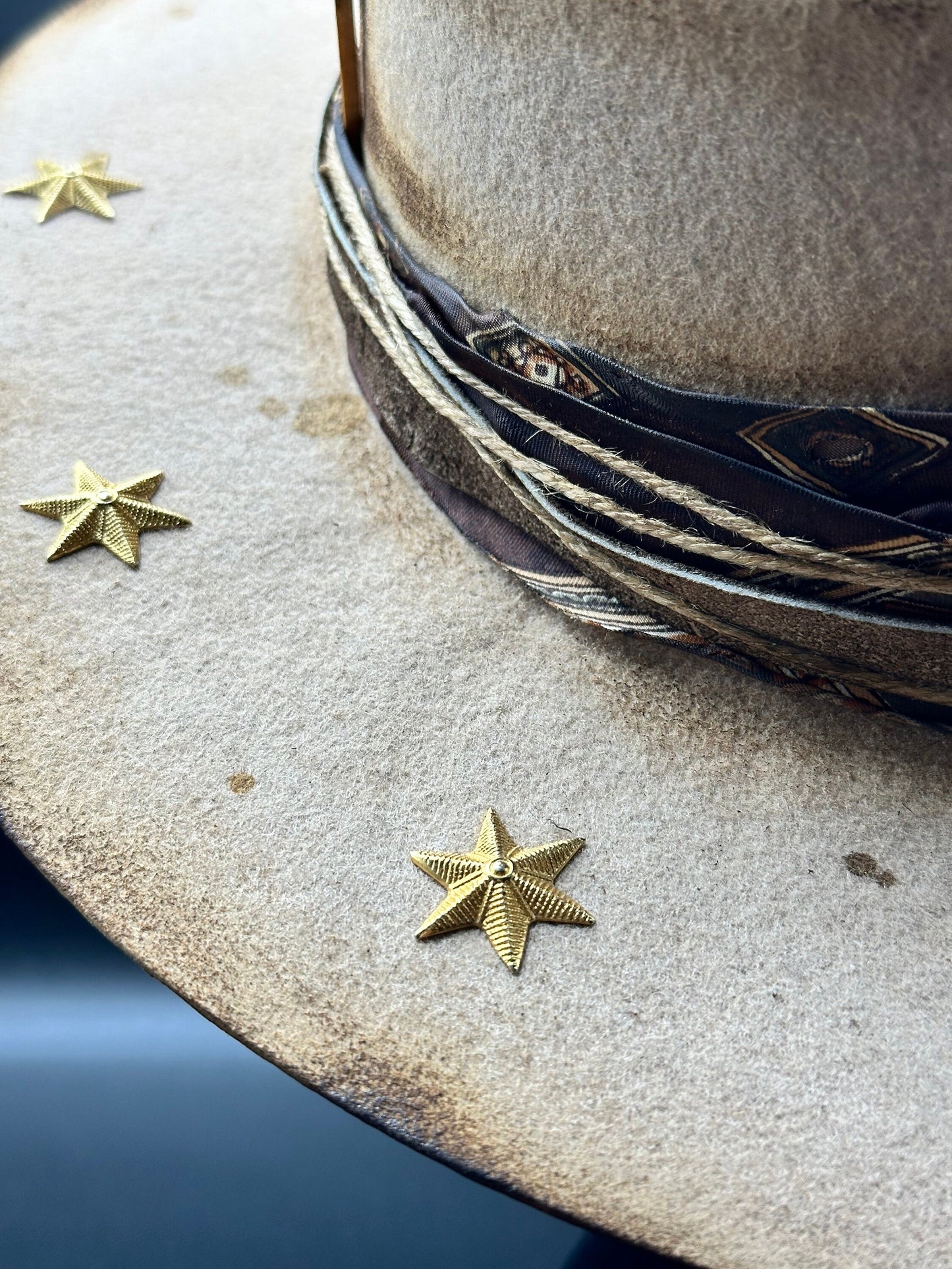 Cappello W AMERICA Tg.56