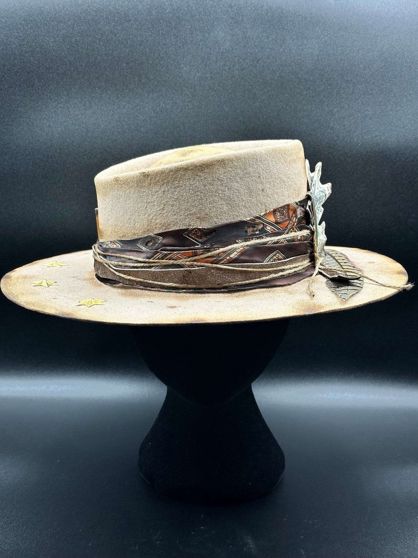 Cappello W AMERICA Tg.56